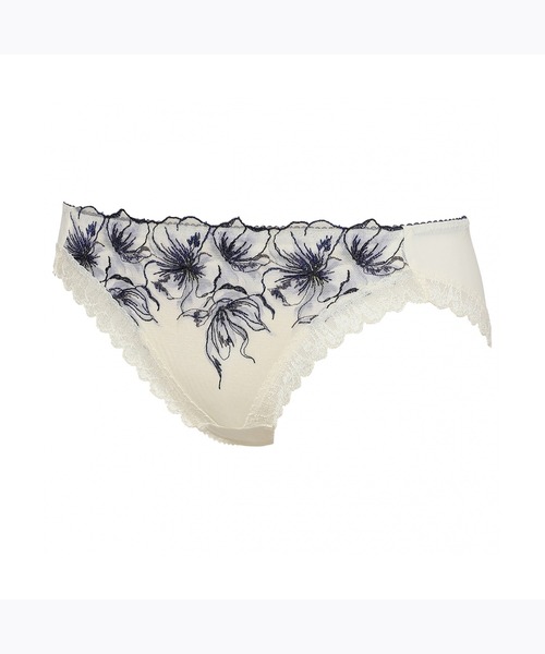 Triumph（トリンプ）の「天使のブラ(R) 魔法のハリ感586 レギュラーショーツ TR586 Hikini（ショーツ・レディース・イエロー/ピンク/ブラック/ホワイト・L/M）」の10枚目の写真