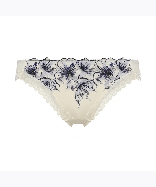 Triumph（トリンプ）の「天使のブラ(R) 魔法のハリ感586 レギュラーショーツ TR586 Hikini（ショーツ・レディース・イエロー/ピンク/ブラック/ホワイト・L/M）」の13枚目の写真