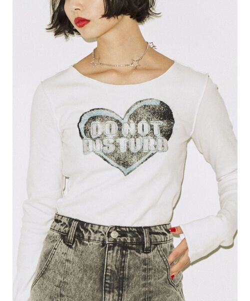 jouetie(ジュエティ)の「ハートフィットロンT(Tシャツ/カットソー・レディース・カーキ/ブラック/オフホワイト・MEDIUM)」の18枚目の写真