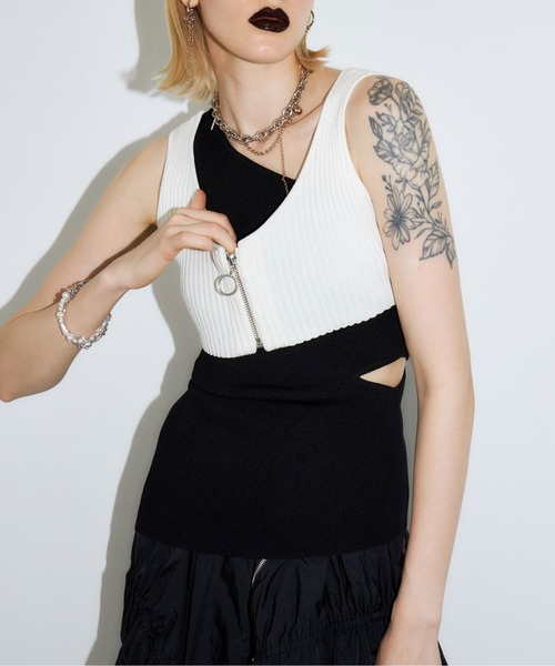 JOSE MOON（ジョゼムーン）の「LAYERED ONE SHOLDER KNIT/レイヤードワンショルダーニット（タンクトップ・レディース・ベージュ/ブラック・FREE）」の2枚目の写真