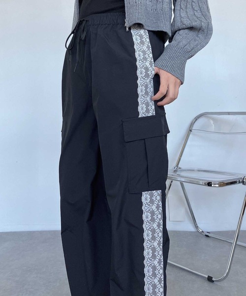 AS KNOW AS plus(アズノゥアズプラス)の「☆タック ミリタリーカーゴパンツ(カーゴパンツ・レディース・ブラック/カーキ/グレー/ピンク/ピンク系/オフホワイト/ブラック系その他/シルバー/ブラック系/カーキ系/グレー系/ホワイト系その他/グレー系1/ブラック系その他2/ホワイト系/グレー系その他3/ホワイト系その他3/ブラック系その他3/ホワイト系その他2/グレー系その他2/グレー系その他/グレー系2/グリーン系その他/ブラック系その他4・FREE)」の11枚目の写真
