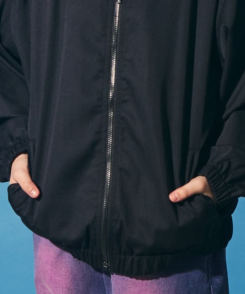 PAIRMANON STREET(ペアマノンストリート)の「【PAIRMANON STREET】コットン スイングトップ ブルゾン(ブルゾン・キッズ・ベージュ/ブラック・130/110/140/120/150/90/100)」の10枚目の写真