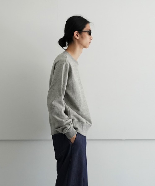 ALLEGE(アレッジ)の「ALLEGE Tight Sweat Shirt(スウェット・メンズ・グレー/ブラック/ブラウン・3)」の7枚目の写真
