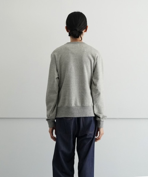 ALLEGE(アレッジ)の「ALLEGE Tight Sweat Shirt(スウェット・メンズ・グレー/ブラック/ブラウン・3)」の8枚目の写真