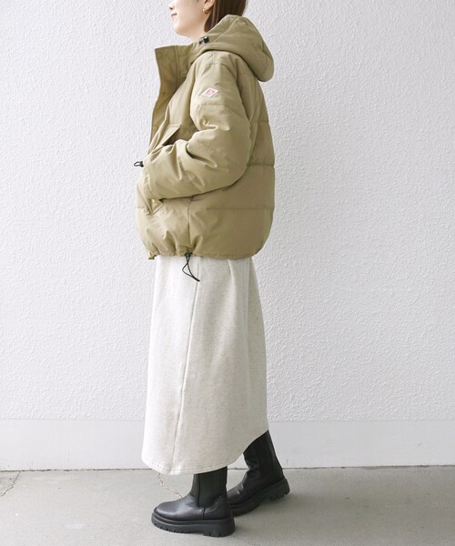 DANTON(ダントン)の「DANTON: フード ショート ダウン ジャケット(ダウンジャケット/コート・レディース・ブラック/ベージュ・ONE SIZE)」の8枚目の写真