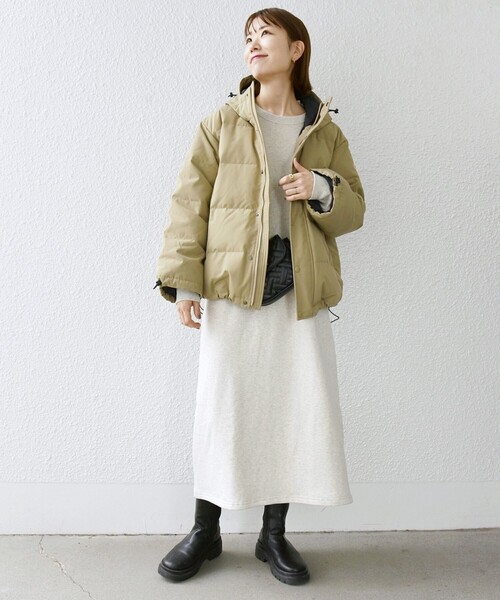 DANTON(ダントン)の「DANTON: フード ショート ダウン ジャケット(ダウンジャケット/コート・レディース・ブラック/ベージュ・ONE SIZE)」の10枚目の写真