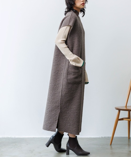 mili an deni(ミリアンデニ)の「フェイクリングリバーシブルキーネックワンピース(ワンピース・レディース・ブラック/ライトグレー/モカ/ライトベージュ/ブラウン・M)」の6枚目の写真