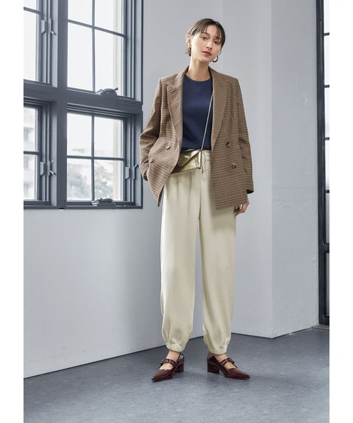 STYLE DELI（スタイルデリ）の「キレイめコーデュロイジョガーパンツ（その他パンツ・レディース・ブラック/オフホワイト/ベージュ・FREE）」の13枚目の写真