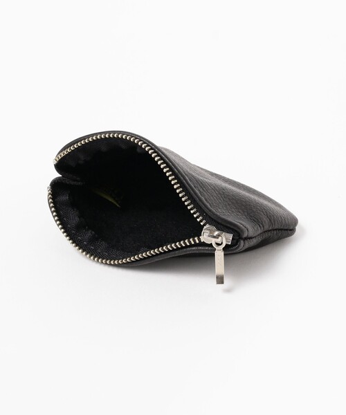 B:MING by BEAMS（ビーミングバイビームス）の「Moonshine Leather Company / Zip Pouch（ポーチ・メンズ・ブラック/ブラウン・ONE SIZE）」の4枚目の写真