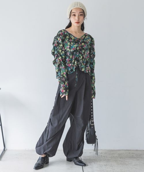 JEANASIS（ジーナシス）の「サイドベルトカーゴパンツ/105259（カーゴパンツ・レディース・ブラック/アイボリー/カーキ・SMALL/MEDIUM）」の16枚目の写真