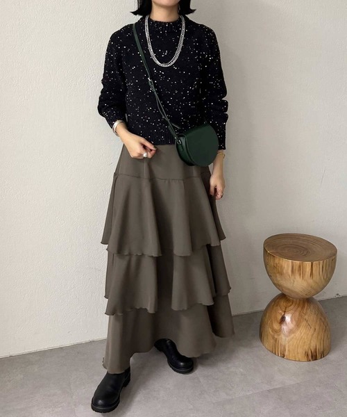 SHENERY（シーナリー）の「スパンコールラメニットプルオーバー（ニット/セーター・レディース・ブラック/ベージュ・FREE）」の3枚目の写真