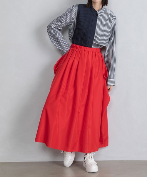 MARECHAL TERRE（マルシャルテル）の「タックデザインスカート（スカート・レディース・ベージュ/ブラック/グリーン系その他/ブルー/レッド・MEDIUM）」の9枚目の写真