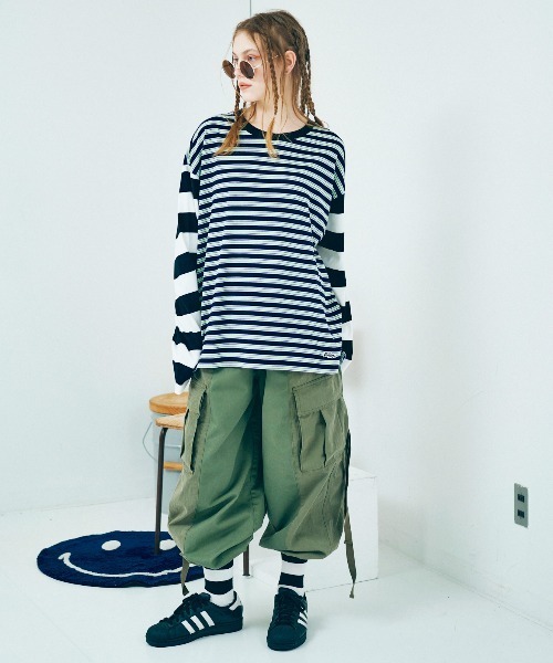 RNA（アールエヌエー）の「M2194 ボーダーコンビロングTシャツ（Tシャツ/カットソー・レディース・ピンク/ブラック/グレイッシュブルー/イエロー・MEDIUM）」の22枚目の写真