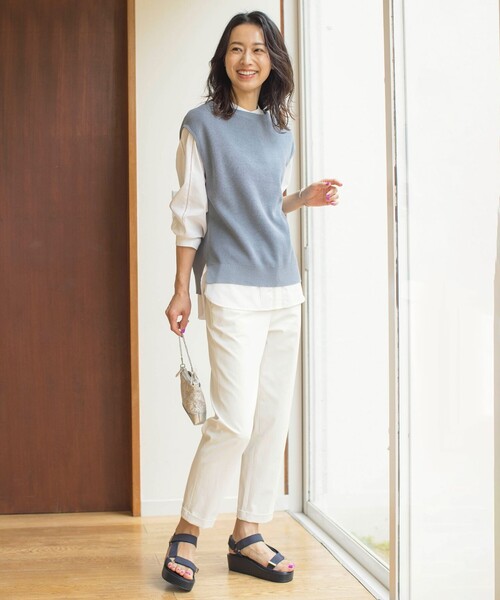 J.PRESS(ジェイプレス)の「【洗える】シャンブレー バンドカラー ピンタック ブラウス(シャツ/ブラウス・レディース・ホワイト系/ライトグレー系/ふじ色系・9/11)」の6枚目の写真