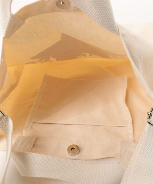 CONVERSE（コンバース）の「【CONVERSE】LOGO GRAPHIC 2WAY TOTE/トートバッグ/手提げ/肩掛け/斜め掛け/コンバース（トートバッグ・メンズ・アイボリー/ブラック/ブルー/レッド/ピンク/イエロー/ネイビー/ホワイト・FREE）」の11枚目の写真