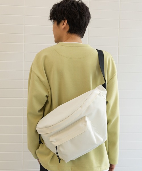 ラクリエ　ディアボロ　エルバ　ボディバッグ　LaCrie ラクリエ ディアボロ エルバ ボディバッグ LaCrie ラクリエ