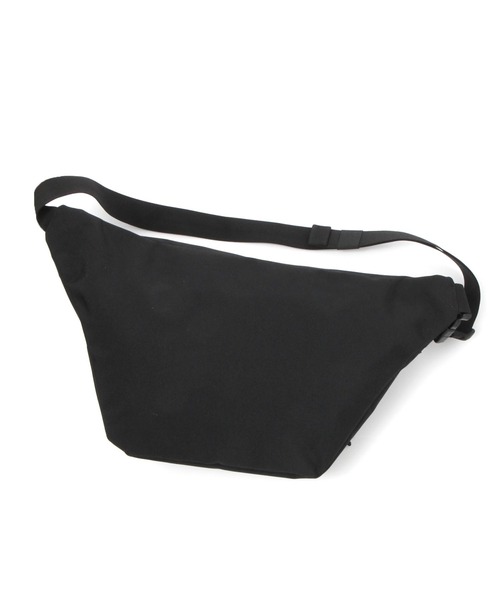 LAKOLE（ラコレ）の「ラージボディBAG / 100662（ボディバッグ/ウエストポーチ・メンズ・オフホワイト/カーキ/ブラック・FREE）」の11枚目の写真