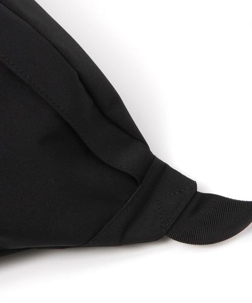 LAKOLE（ラコレ）の「ラージボディBAG / 100662（ボディバッグ/ウエストポーチ・メンズ・オフホワイト/カーキ/ブラック・FREE）」の13枚目の写真