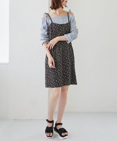 MAJESTIC LEGON（マジェスティックレゴン）の「リボンオフショルリブトップス（Tシャツ/カットソー・レディース・ブラック/グレー/ピンク・MEDIUM）」の4枚目の写真