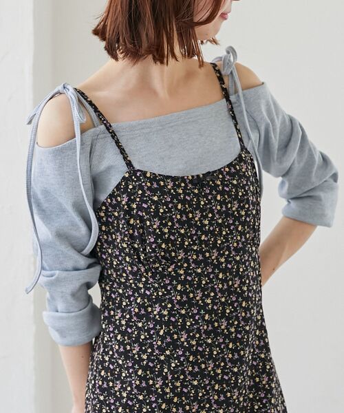 MAJESTIC LEGON（マジェスティックレゴン）の「リボンオフショルリブトップス（Tシャツ/カットソー・レディース・ブラック/グレー/ピンク・MEDIUM）」の11枚目の写真