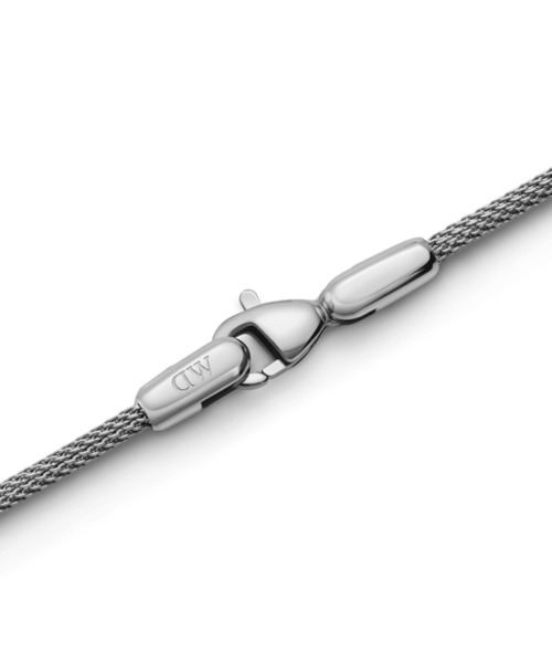 Daniel Wellington(ダニエルウェリントン)の「MESH BRACELET 1.8㎝ レディース/メンズ ブレスレット(ブレスレット・レディース・シルバー/ピンクゴールド/イエローゴールド・16.5cm/17.5cm/18.5cm/15.5cm)」の7枚目の写真