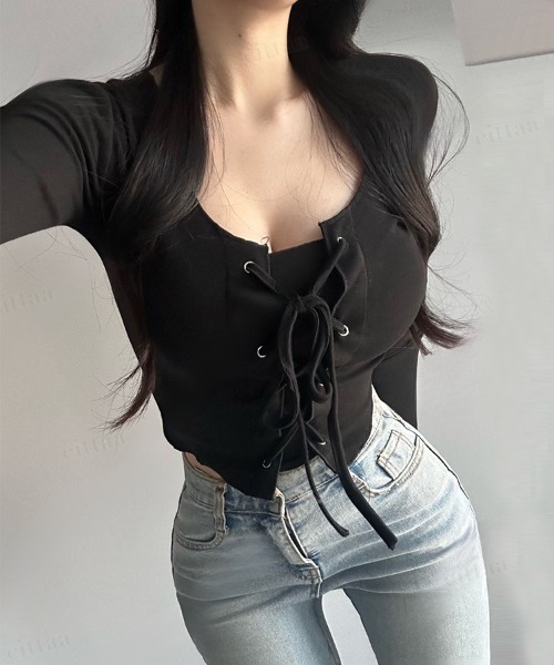 Dalfwin（ダールフィン）の「韓国ファッション レースアップデザインクロップド丈カットソー 長袖・半袖２type（Tシャツ/カットソー・レディース・ブラック/アイボリー/ブラック系/モカ/ホワイト系/グレー系・FREE/フリー）」の9枚目の写真