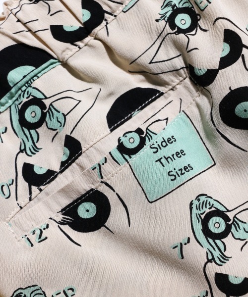 O.K.(オーケー)の「O.K / オーケー VINYL RAYON SHORTS (EXCLUSIVE) 総柄 レーヨン ショートパンツ(その他パンツ・メンズ・ベージュ・ONE SIZE)」の9枚目の写真