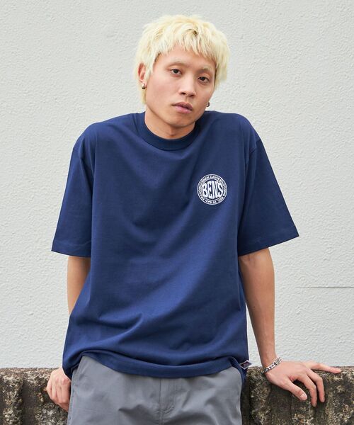 BEN DAVIS（ベンデイビス）の「【BEN DAVIS(ベンデイビス)】CIRCLE BEN‘S TEE / サークルロゴ Tシャツ 刺繍 半袖 シンプルロゴ ブロークコア（Tシャツ/カットソー・メンズ・ブルーグレー/チャコール/ホワイト/ダークネイビー/ネイビー/ブラック・MEDIUM/LARGE/X-LARGE）」の13枚目の写真