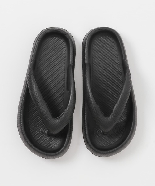 SENSE OF PLACE by URBAN RESEARCH（センスオブプレイスバイアーバンリサーチ）の「『WEB/一部店舗限定』トングクッションサンダル（サンダル・レディース・ブラック・23.5/24.5）」の18枚目の写真