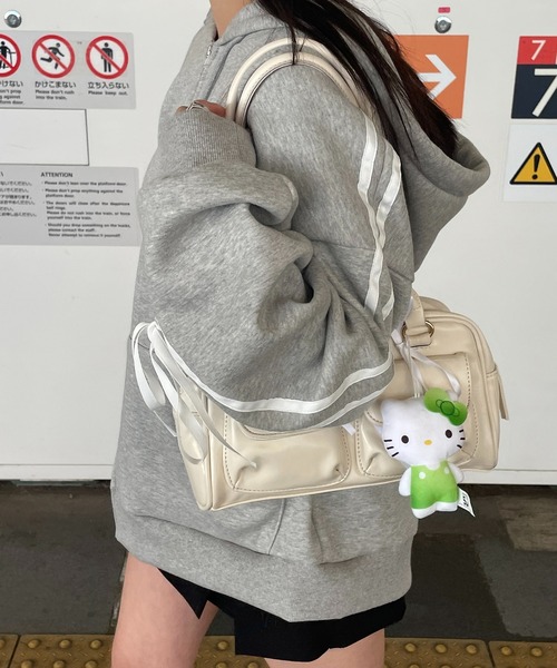 RiLi（リリ）の「ダブルポケットハンドバッグ【RL】（ハンドバッグ・レディース・ホワイト/ブラック/レッド・FREE）」の5枚目の写真