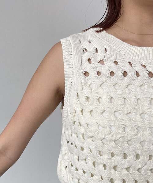 CAPRICIEUX LE'MAGE（カプリシューレマージュ）の「ウェーブ編タンク（ニット/セーター・レディース・ブラック/アイボリー・FREE）」の19枚目の写真