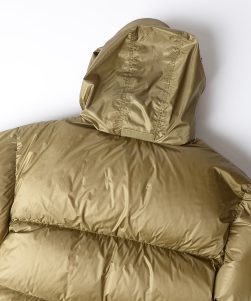 HOLIDAY(ホリデイ)の「PACKABLE DOWN JACKET (GOOD EVENING) パッカブルダウンジャケット (グッドイブニング)(ダウンジャケット/コート・レディース・カーキ・ONE SIZE)」の14枚目の写真