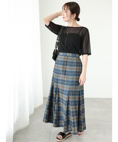 Te chichi TERRASSE(テチチテラス)の「◎シアーハーフスリーブトップス(Tシャツ/カットソー・レディース・ブラック/オフホワイト/グレー・F)」の5枚目の写真
