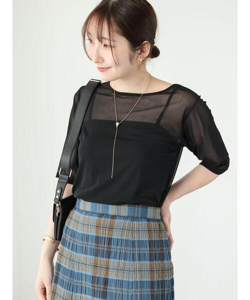 Te chichi TERRASSE(テチチテラス)の「◎シアーハーフスリーブトップス(Tシャツ/カットソー・レディース・ブラック/オフホワイト/グレー・F)」の6枚目の写真