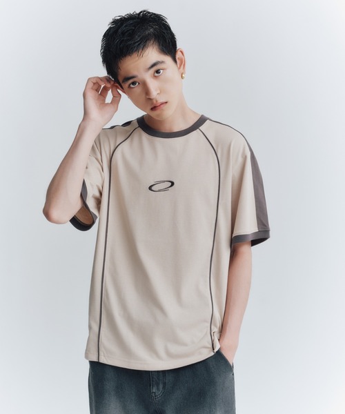 FCMM(エフシーエムエム)の「LINED S/S TEE/ラインショートスリーブT(Tシャツ/カットソー・メンズ・ベージュ/ブラック/チャコール・MEDIUM/LARGE)」の14枚目の写真