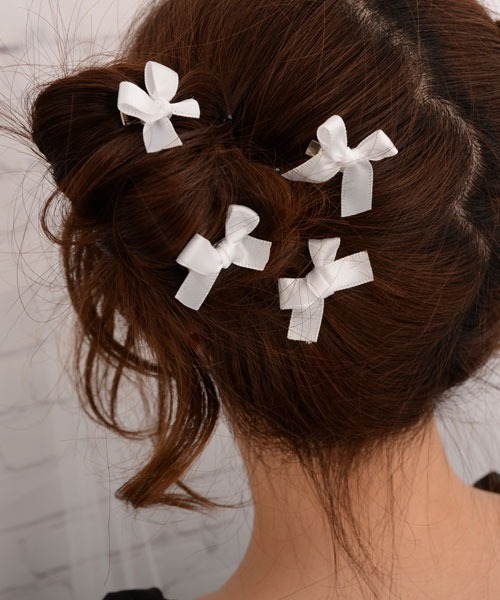 VIBGYOR Women（ヴィブジョー　ウィメン）の「【float】ミニリボン ミニヘアクリップ【8個セット/7色展開/イベント/発表会/ヘアアレンジ】（バレッタ/ヘアクリップ・レディース・パープル/ホワイト/レッド/アイボリー/ブラック/ブルー/ワインレッド・FREE）」の15枚目の写真