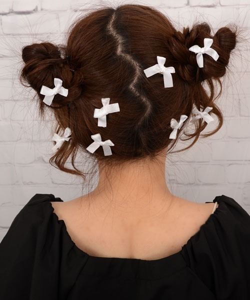 VIBGYOR Women（ヴィブジョー　ウィメン）の「【float】ミニリボン ミニヘアクリップ【8個セット/7色展開/イベント/発表会/ヘアアレンジ】（バレッタ/ヘアクリップ・レディース・パープル/ホワイト/レッド/アイボリー/ブラック/ブルー/ワインレッド・FREE）」の17枚目の写真