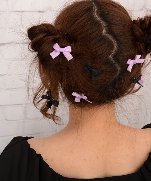 VIBGYOR Women（ヴィブジョー　ウィメン）の「【float】ミニリボン ミニヘアクリップ【8個セット/7色展開/イベント/発表会/ヘアアレンジ】（バレッタ/ヘアクリップ・レディース・パープル/ホワイト/レッド/アイボリー/ブラック/ブルー/ワインレッド・FREE）」の11枚目の写真