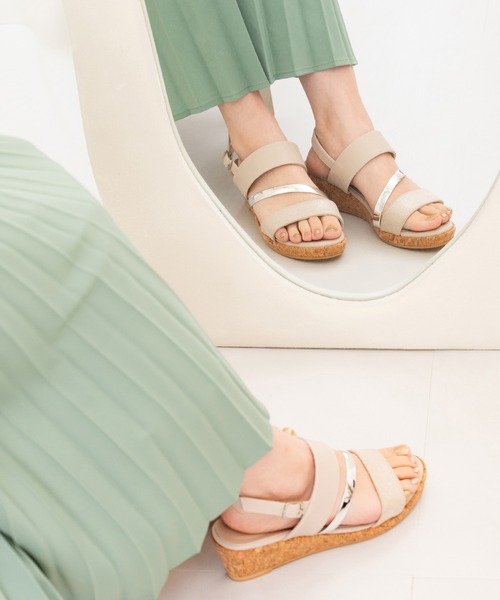 JELLY BEANS（ジェリービーンズ）の「トリプルベルトバックバンドウエッジサンダル(210-40396)JELLY BEANS(ジェリービーンズ)（サンダル・レディース・ブラック/ブルー/アイボリー・S/M/L）」の15枚目の写真