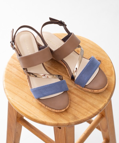 JELLY BEANS（ジェリービーンズ）の「トリプルベルトバックバンドウエッジサンダル(210-40396)JELLY BEANS(ジェリービーンズ)（サンダル・レディース・ブラック/ブルー/アイボリー・S/M/L）」の18枚目の写真