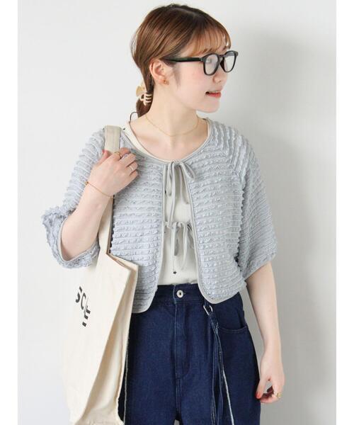 ehka sopo（エヘカソポ）の「フリルカットカーディガン（カーディガン/ボレロ・レディース・ブラック/サックスブルー/グリーン/キナリ・F）」の13枚目の写真