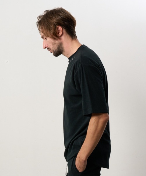 ROYAL FLASH（ロイヤルフラッシュ）の「STUD MUFFIN/スタッドマフィン/TCパイル ベアハートボーダーフロッキープリント Tシャツ（Tシャツ/カットソー・メンズ・グレー系その他6/ホワイト/モスグリーン/ブラック・2/3/4）」の9枚目の写真