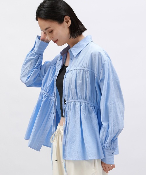 LAKOLE（ラコレ）の「ギャザーリボンシャツ / 142589（シャツ/ブラウス・レディース・ブルー/ブラック/アイボリー・FREE）」の19枚目の写真