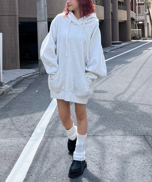 SPIRALGIRL(スパイラルガール)の「バックロゴドルマンパーカーワンピース(ワンピース・レディース・グリーン/ライトグレー/オレンジ/ブラック・FREE)」の19枚目の写真