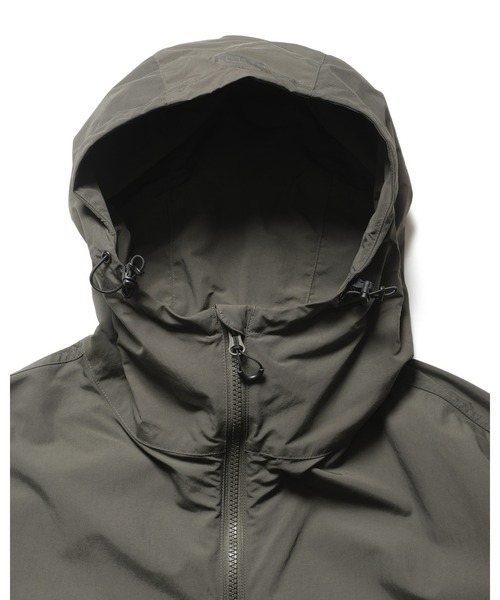 Bristol NYLON HOODED JACKET ブラック　黒 F.C.Real Bristol（エフシーレアルブリストル）の「NYLON HOODED