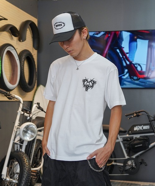 【RIPPER】ハートスクリプト Tシャツ / Heart Script T-Shirt（Tシャツ/カットソー）｜RIPPER（リッパー）