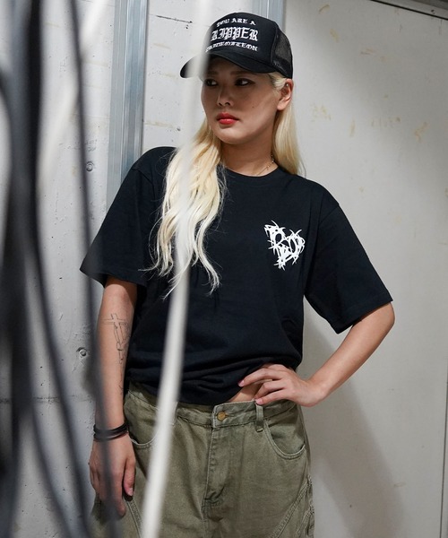 【RIPPER】ハートスクリプト Tシャツ / Heart Script T-Shirt（Tシャツ/カットソー）｜RIPPER（リッパー）