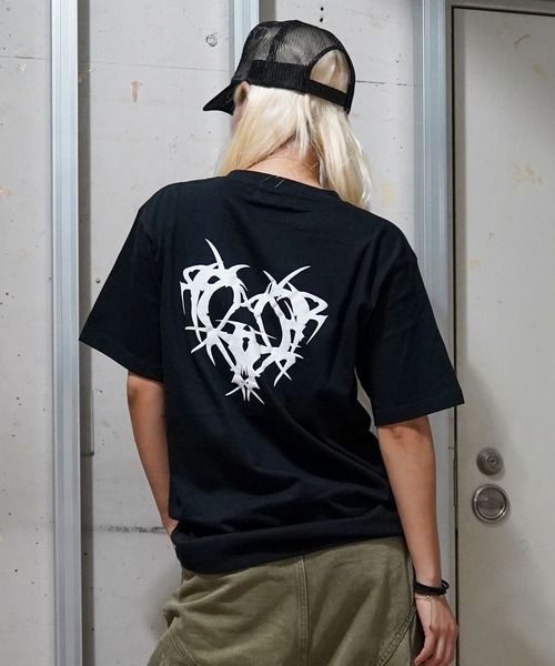 【RIPPER】ハートスクリプト Tシャツ / Heart Script T-Shirt（Tシャツ/カットソー）｜RIPPER（リッパー）