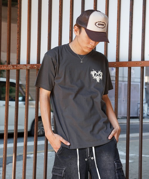 【RIPPER】ハートスクリプト Tシャツ / Heart Script T-Shirt（Tシャツ/カットソー）｜RIPPER（リッパー）