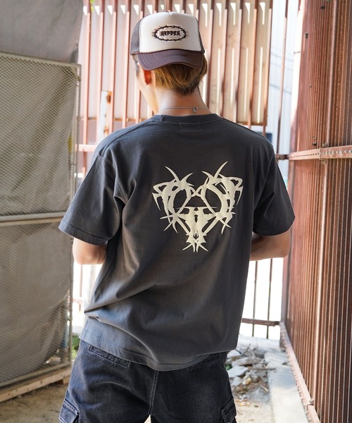 【RIPPER】ハートスクリプト Tシャツ / Heart Script T-Shirt（Tシャツ/カットソー）｜RIPPER（リッパー）